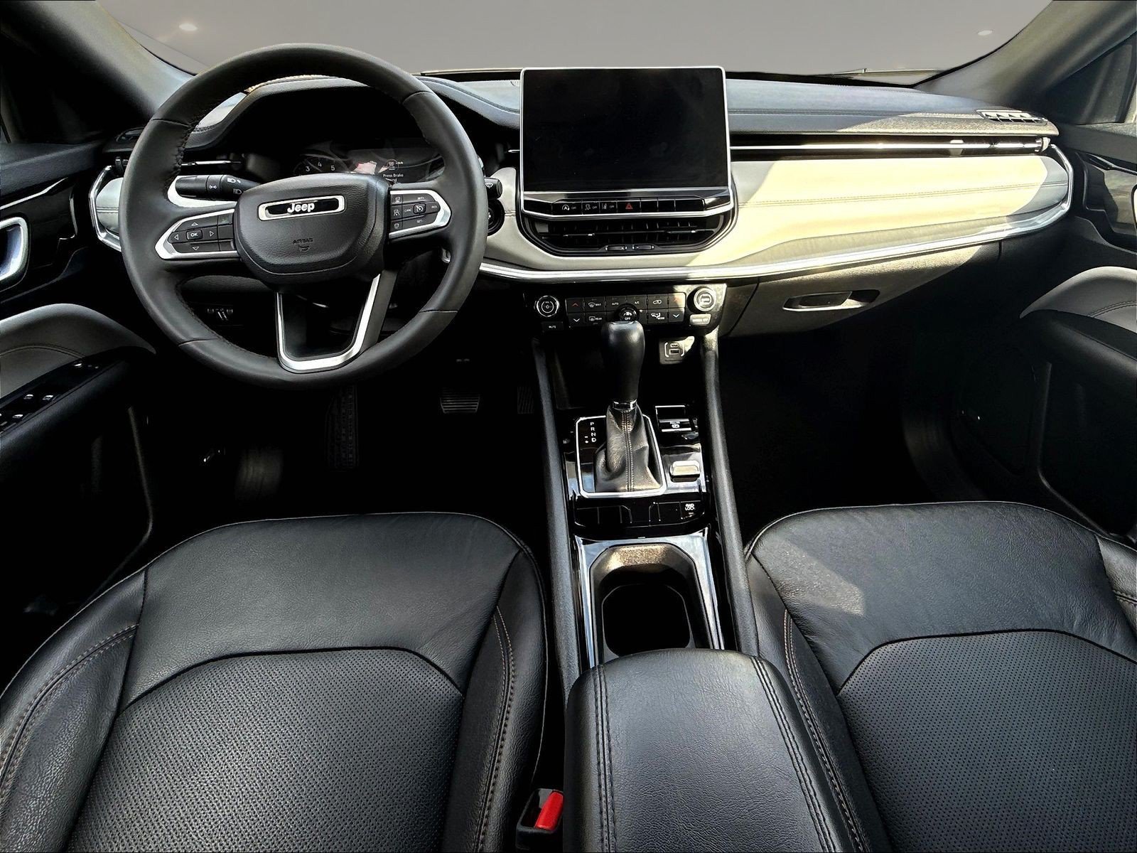 Used 2023 Jeep Compass Limited w/ Sun and Sound Group AWD/4WD image 9