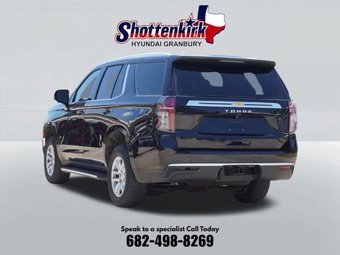 Used 2022 Chevrolet Tahoe LT w/ Luxury Package AWD/4WD image 8