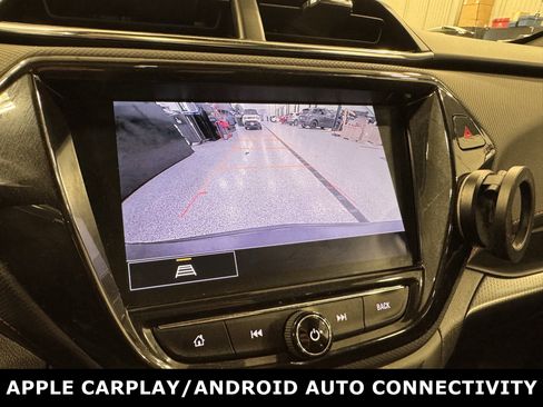 Used 2021 Chevrolet TrailBlazer RS w/ Sun and Liftgate Package image 7