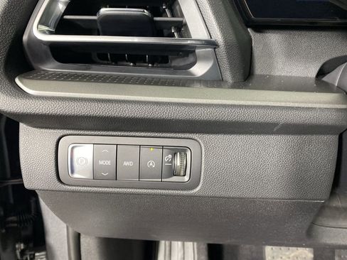 New 2026 Chevrolet Traverse LT w/ Driver Confidence Package image 18