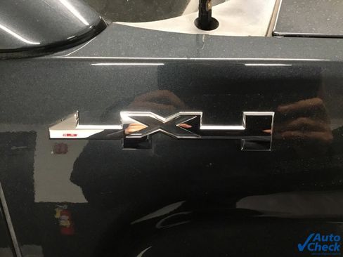 Used 2017 GMC Sierra 1500 4x4 Regular Cab w/ Sierra Convenience Package image 25