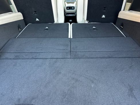 New 2025 Mercedes-Benz GLS 450 4MATIC image 14