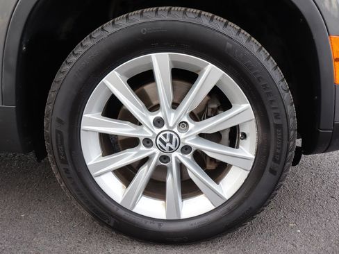 Used 2014 Volkswagen Tiguan SE AWD/4WD image 43