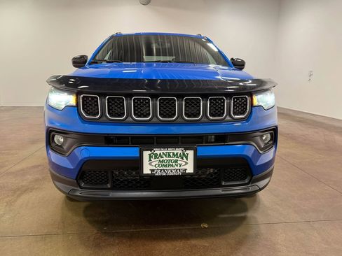 Used 2024 Jeep Compass Latitude AWD/4WD image 40