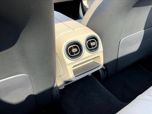 Certified 2022 Mercedes-Benz C 300 4MATIC Sedan image 12