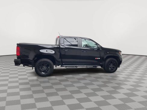 Certified 2022 Chevrolet Colorado Z71 w/ Z71 Midnight Edition AWD/4WD image 41