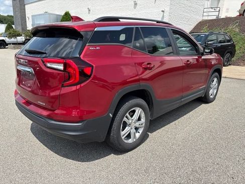 Used 2023 GMC Terrain SLE w/ Driver Convenience Package AWD/4WD image 5