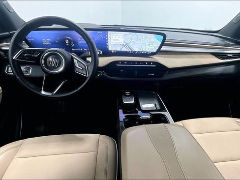 Used 2025 Buick Enclave Preferred w/ Power Package FWD image 15