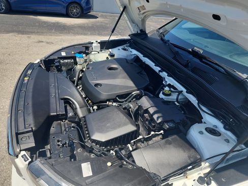 Used 2020 Volvo XC40 T4 Inscription w/ Protection Package Premier FWD image 31
