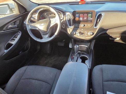 Used 2016 Chevrolet Malibu LT image 13