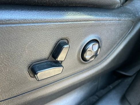 Used 2019 RAM 1500 Big Horn AWD/4WD image 23