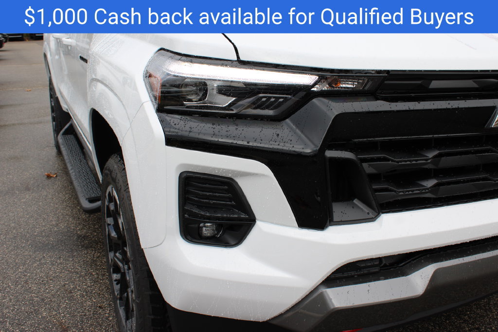 New 2026 Chevrolet Colorado Z71 w/ Technology Package AWD/4WD image 2