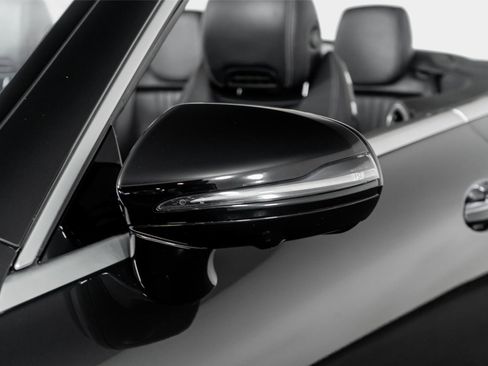 Used 2023 Mercedes-Benz E 450 Cabriolet w/ AMG Line image 28