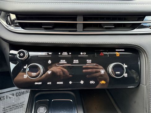 Used 2023 INFINITI QX60 Luxe w/ Cargo Package image 33