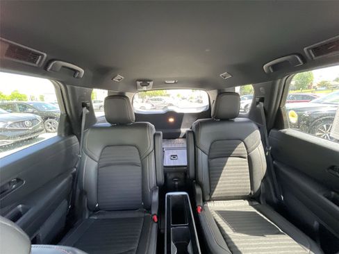Used 2024 Nissan Pathfinder Rock Creek AWD/4WD image 28