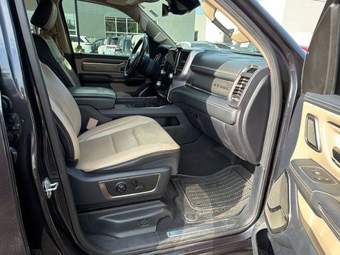 Used 2019 RAM 1500 Limited AWD/4WD image 21