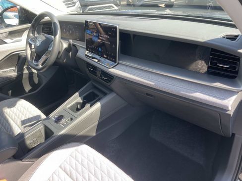 Certified 2026 Volkswagen Tiguan S FWD image 29