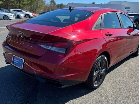 Certified 2023 Hyundai Elantra SEL FWD image 5
