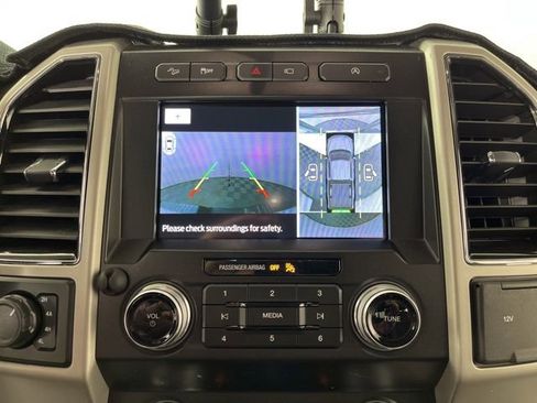 Used 2020 Ford F150 Lariat w/ Equipment Group 502A Luxury AWD/4WD image 26