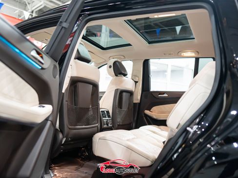 Used 2019 Mercedes-Benz GLS 550 4MATIC w/ Grand Edition Package image 22