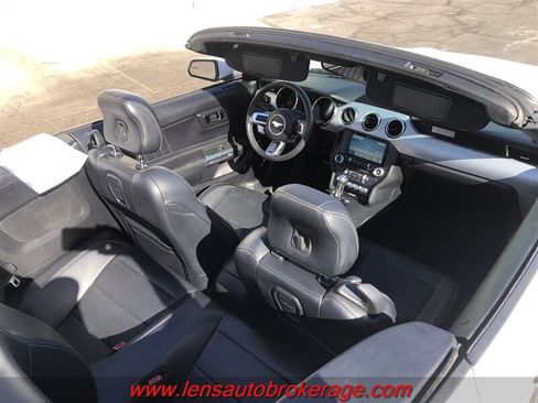 Used 2016 Ford Mustang Premium RWD image 25
