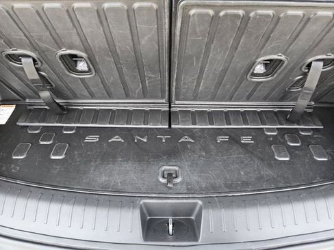 Used 2025 Hyundai Santa Fe Limited AWD/4WD image 33