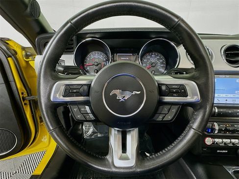 Used 2017 Ford Mustang GT Premium image 13