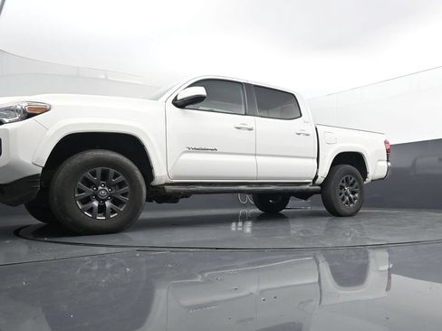 Used 2023 Toyota Tacoma SR5 AWD/4WD image 20