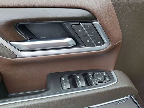 Certified 2026 GMC Sierra 3500 Denali w/ Technology Package AWD/4WD image 21