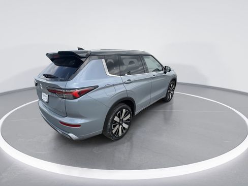 New 2026 Mitsubishi Outlander SEL AWD/4WD image 8