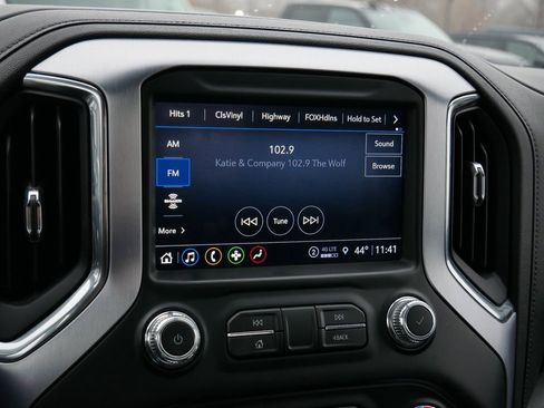 Used 2022 GMC Sierra 3500 SLE w/ SLE Convenience Package image 22