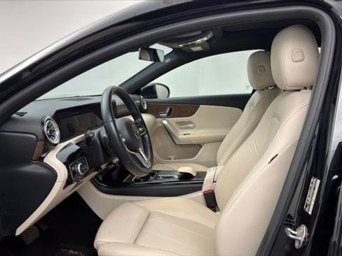 Used 2022 Mercedes-Benz A 220 image 13
