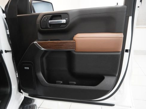 Used 2022 Chevrolet Silverado 1500 High Country image 34