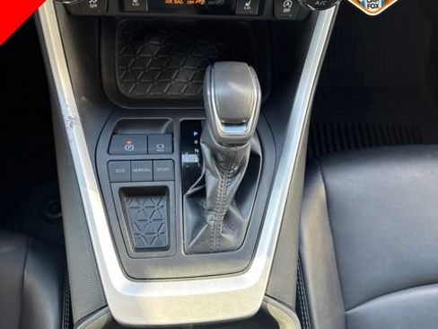 Certified 2022 Toyota RAV4 XLE Premium FWD image 23