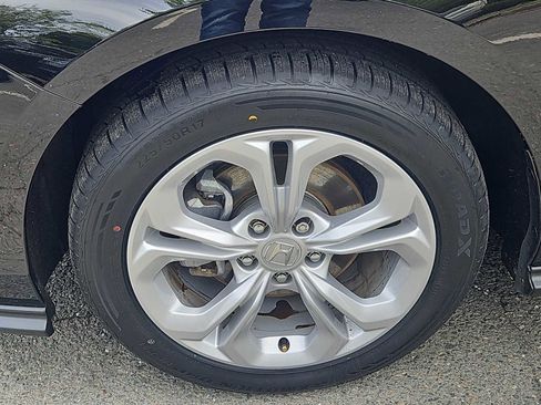 Certified 2025 Honda Accord LX image 7