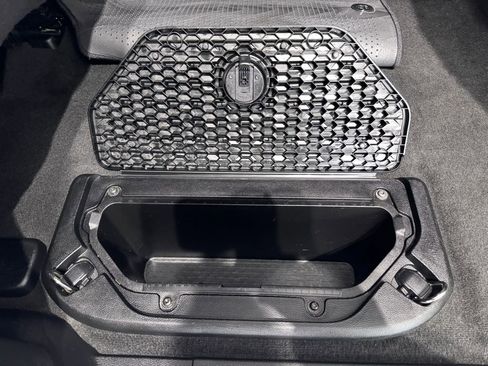 Used 2020 RAM 1500 Laramie w/ Sport Appearance Package image 29