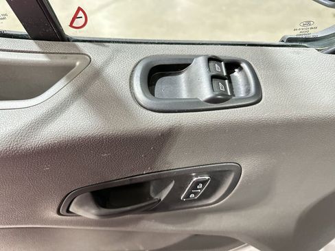 Used 2024 Ford Transit 250 Low Roof w/ Exterior Upgrade Package image 14