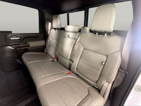 Used 2020 GMC Sierra 3500 SLT AWD/4WD image 18