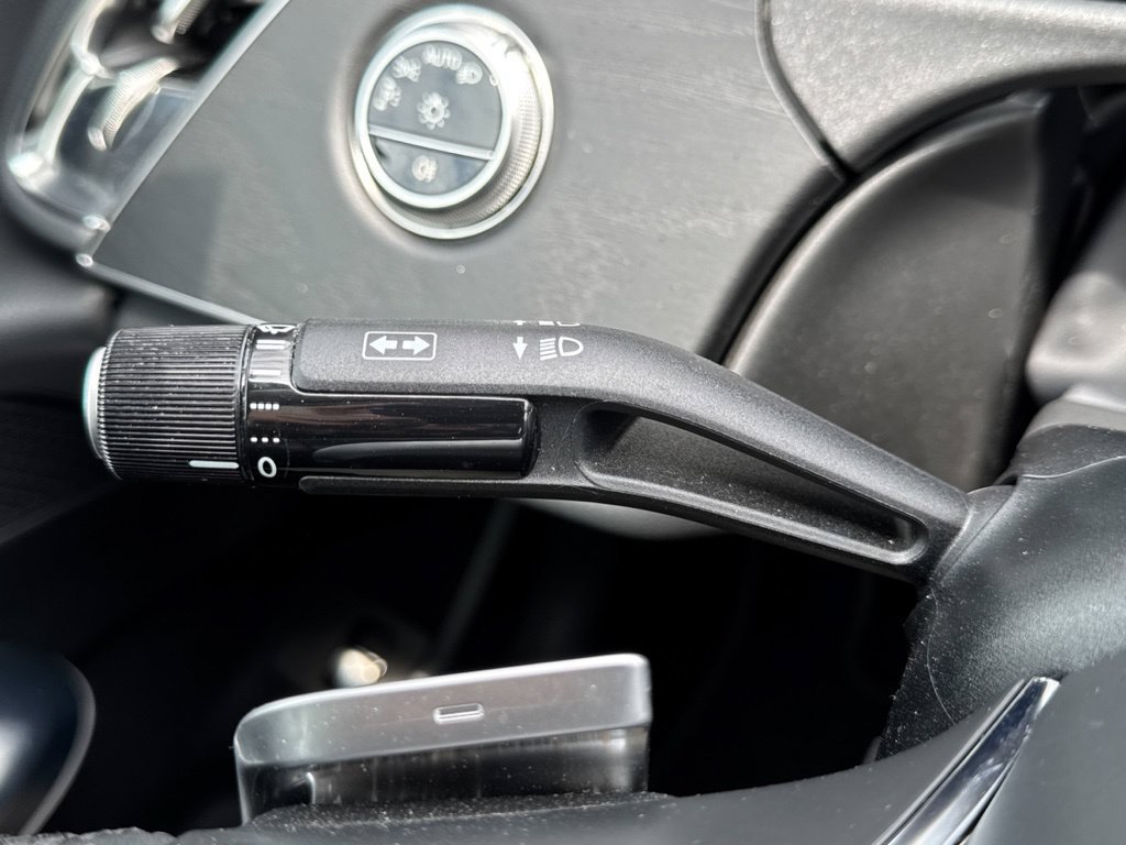 Used 2025 Mercedes-Benz E 350 Sedan w/ Winter Package image 11