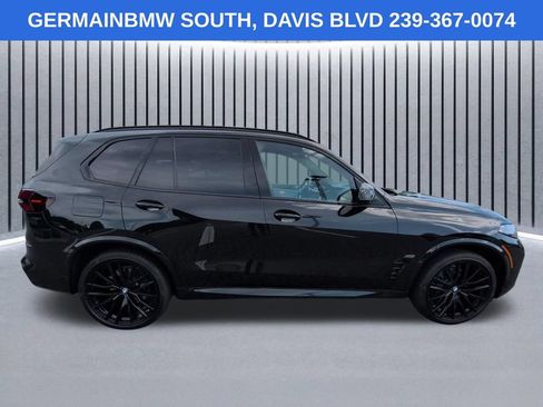 Certified 2024 BMW X5 xDrive40i w/ M Sport Package AWD/4WD image 4