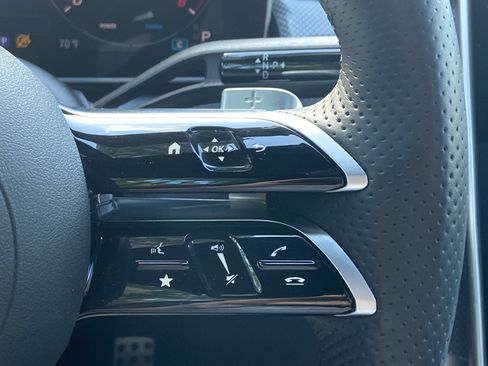 Certified 2025 Mercedes-Benz GLC 300 4MATIC image 30