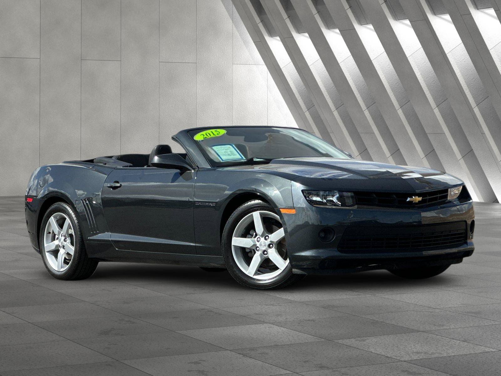 Used 2015 Chevrolet Camaro LT RWD image 1