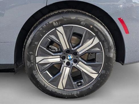New 2026 BMW iX xDrive60 w/ Premium Package image 10