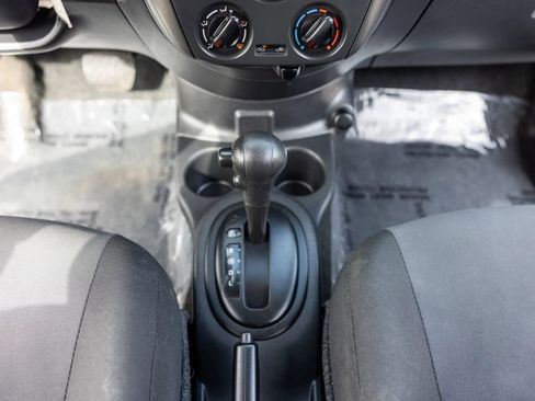 Used 2018 Nissan Versa S Plus image 25