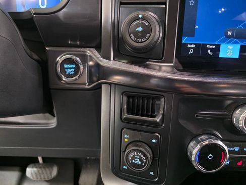 Used 2025 Ford F150 Lariat w/ Equipment Group 501A Mid AWD/4WD image 22