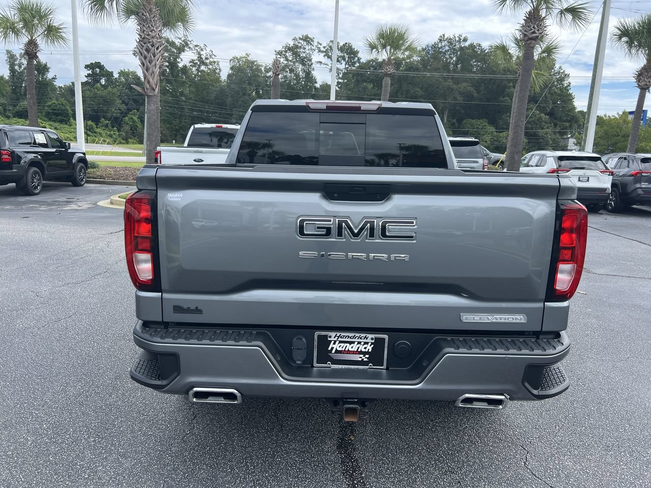 Used 2021 GMC Sierra 1500 Elevation w/ Preferred Package AWD/4WD image 9