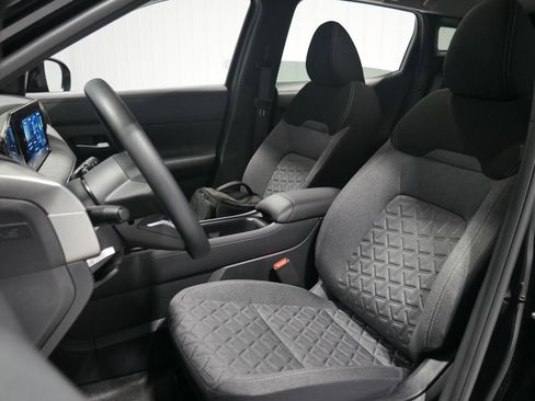 New 2026 Nissan Kicks SV image 10