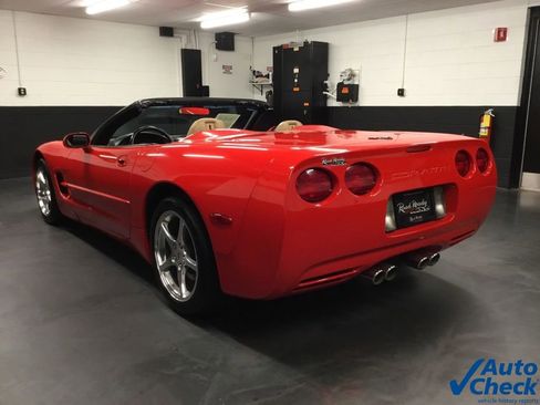 Used 1999 Chevrolet Corvette Convertible image 8