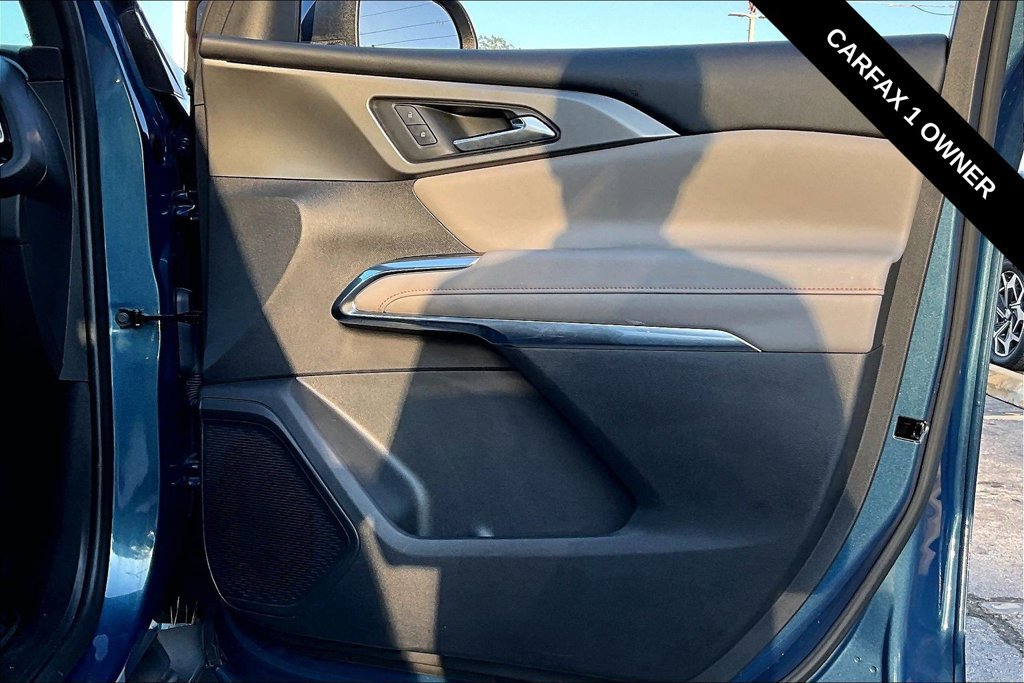 Used 2026 Chevrolet Traverse LT w/ Driver Confidence Package FWD image 27