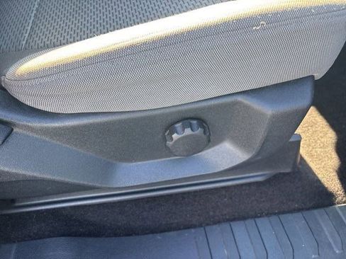 Used 2017 Ford F150 XLT image 36